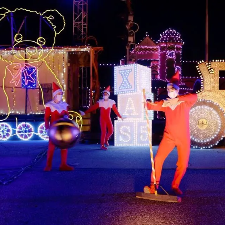 洛杉矶圣诞活动已开启 | 梦幻农场灯光秀、小精灵主题活动、冰雪乐园本周就能玩！