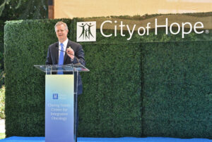 DUARTE, CALIFORNIA - SEPTEMBER 12: Robert Stone, CEO, City of Hope, speaks at the unveiling of the Cherng Family Center for Integrative Oncology at City of Hope Comprehensive Cancer Center - Duarte on September 12, 2023 in Duarte, California. (Photo by Lester Cohen/Getty Images for City of Hope)